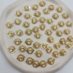 photo 5773707648661392569 y