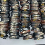 photo 5773707648661392593 y