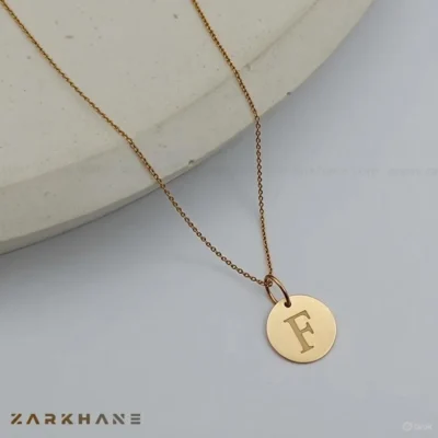 پلاک طلا حرف F