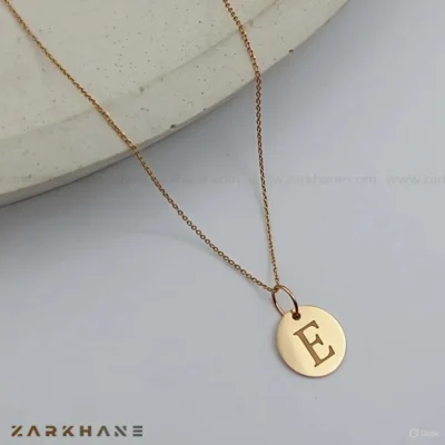 پلاک طلا حرف E